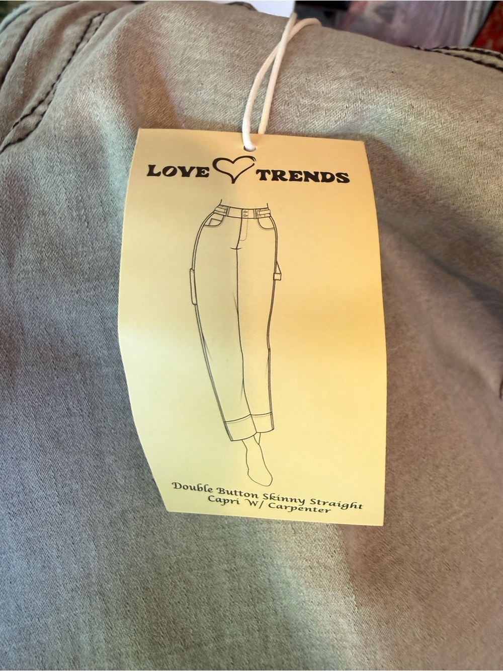 Women's Gray Cropped Jeans with Black Cuff - Eco-Friendly - Picture 14 of 16